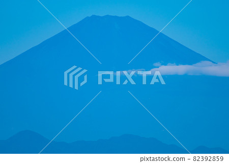 清晰清晰的富士山和江之島，大崎公園，從神奈川縣看到的富士山 82392859