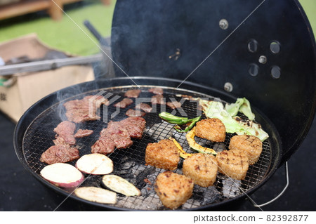 燒烤 82392877