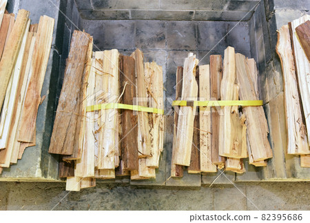 Firewood for cooking and Kamado outdoor campsite kitchen image material 82395686