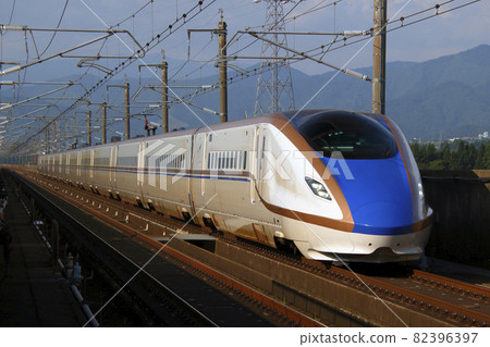 Joetsu Shinkansen/Hokuriku Shinkansen E7 Series 82396397