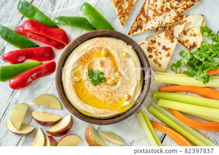 Hummus Hummus 82397837