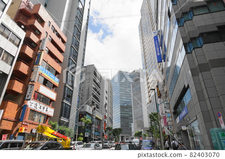 September Meguro 114 Gonnosukezaka / Meguro-dori 82403070