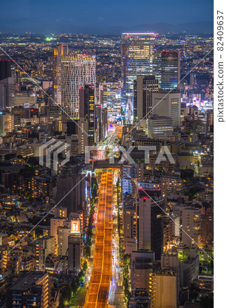 Tokyo cityscape of Japan Disappeared vehicles ・ Opening day, a rare sight due to the Metropolitan Expressway traffic regulation ... The back is changing Shibuya = July 23 Tokyo cityscape of Japan Disappeared vehicles ・ Opening day, a rare sight due to the Metropolitan Expressway traffic regulation ... The back is changing Shibuya = July 23 82409637