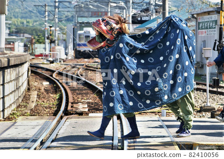 Autumn festival scenery Lion dance Wakayama Idakiso Shrine 82410056