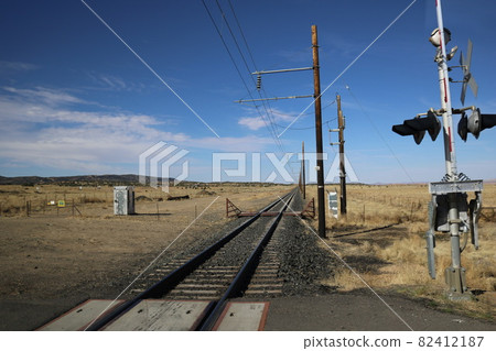 Route 66 and railroad tracks 82412187