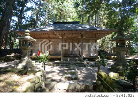 比叡山延歷寺 橫川前三大大師陵 滋賀縣大津市坂本 比叡山延歷寺 橫川前三大大師陵 滋賀縣大津市坂本 82413022