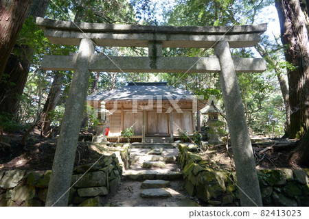 比叡山延歷寺 橫川前三大大師陵 滋賀縣大津市坂本 比叡山延歷寺 橫川前三大大師陵 滋賀縣大津市坂本 82413023