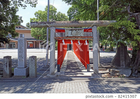 Yakyu Inari Shrine (Higashimatsuyama) Yakyu Inari Shrine (Higashimatsuyama) 82415307
