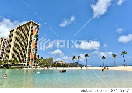 Holidays in Hawaii 82415507