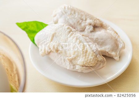 Steamed chicken made with a rice cooker 82425056