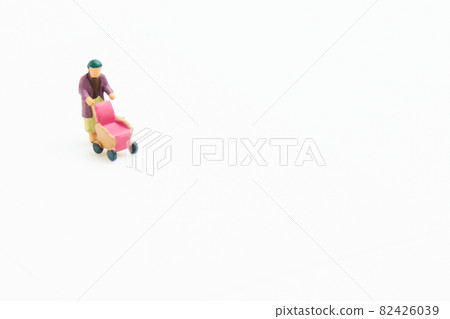 老人 老人 82426039