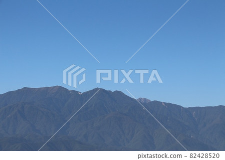 Phoenix Sanzan in early autumn 82428520