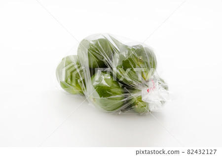 Blue-cut Satsuma mandarin in a bag Blue-cut Satsuma mandarin in a bag 82432127