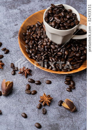 Coffee beans Coffee beans 82433531