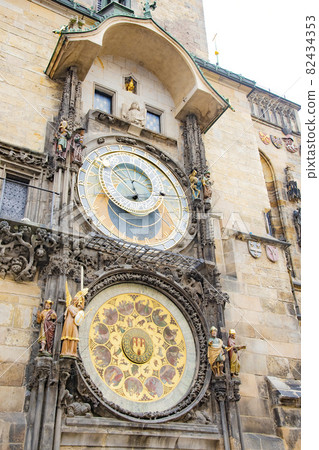 Staromestske radnice in Prague, Czech Republic 82434353