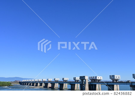 Embankment of the Kiso River, a first-class river Embankment of the Kiso River, a first-class river 82436882