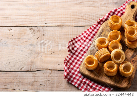 Traditional English Yorkshire pudding Traditional English Yorkshire pudding 82444448