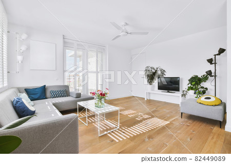 Stylish living room interior in modern house 82449089