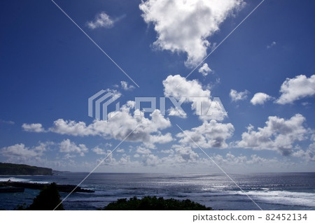 沖繩縣宮古島地平線和雲 沖繩縣宮古島地平線和雲 82452134