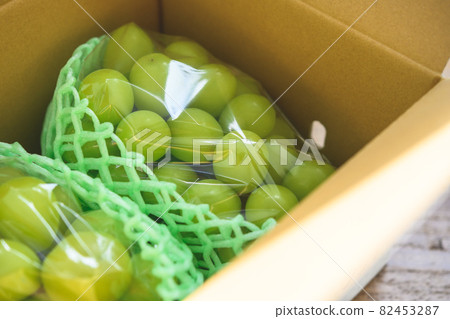 shine muscat, grape, return goods 82453287