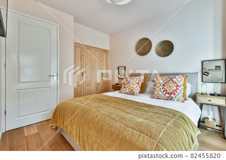 Luxury bedroom of house in beautiful design 82455820