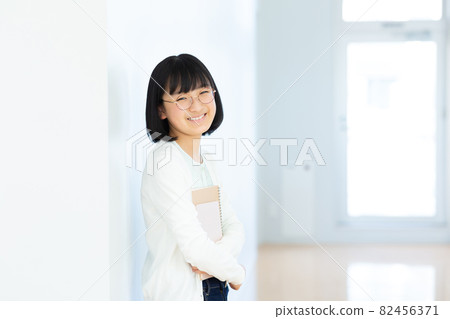 Teenage student photography cooperation: Japanese language school attached to Chuo Institute of Technology 82456371