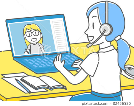 在線課堂上,一位老師在屏幕上與一位學生交談 在線課堂上,一位老師在屏幕上與一位學生交談 82456520
