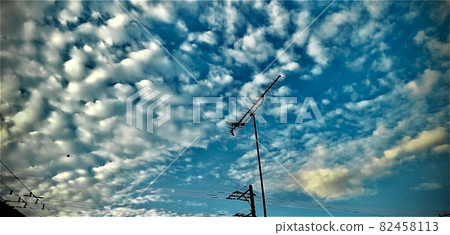 #Sky #Autumn sky #Blue sky 82458113