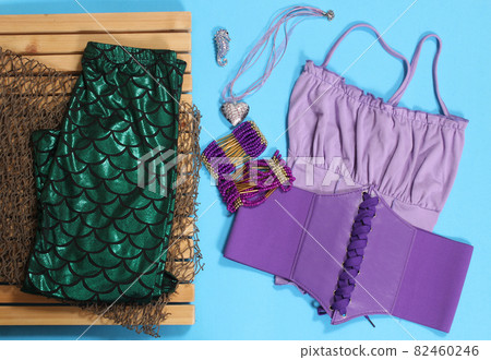 Mermaid Fashion With Jewelry and Fishing Net Close up 82460246