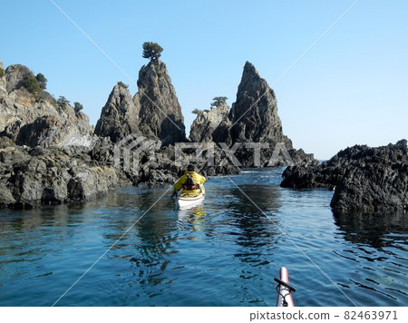 blue water, marine, maritime 82463971