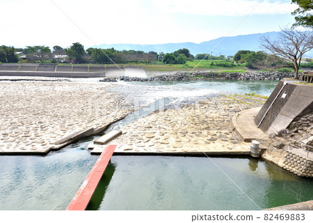 山田堰、築後川、世界遺產灌溉設施、傾斜堰、石張堰、福岡縣朝倉市 山田堰、築後川、世界遺產灌溉設施、傾斜堰、石張堰、福岡縣朝倉市 82469883