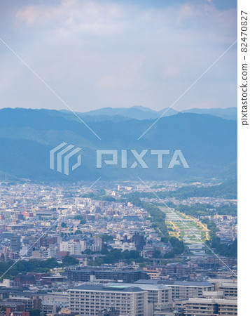 Tendai Sect Seiren-in Gate Ruins Shogunzuka Seiryuden The cityscape of Kyoto seen from the big stage Tendai Sect Seiren-in Gate Ruins Shogunzuka Seiryuden The cityscape of Kyoto seen from the big stage 82470827