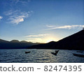 黃昏的中國雲南瀘沽湖 82474395