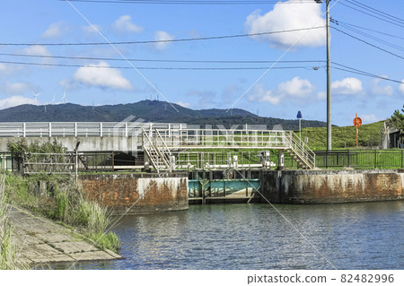 石井鎖，國家重要文化財產，日本最古老的磚砌活動門， 82482996