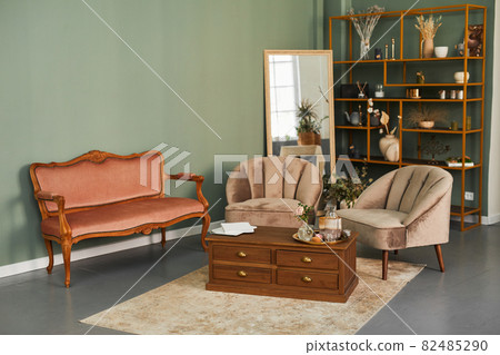 Elegant Retro Interior 82485290