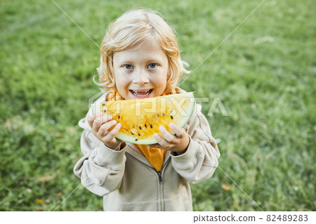 Sunny Boy Eating Watermelon Sunny Boy Eating Watermelon 82489283