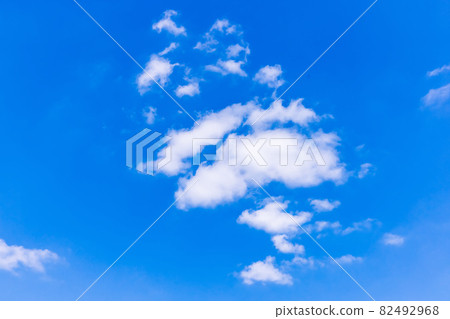 雲 雲 82492968