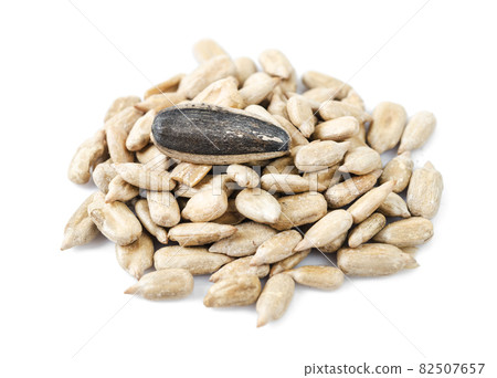 Dried Seed of Sunflower on white. 82507657