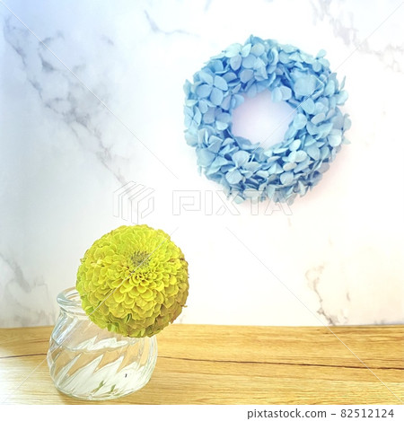 在家用鮮花治愈 在家用鮮花治愈 82512124