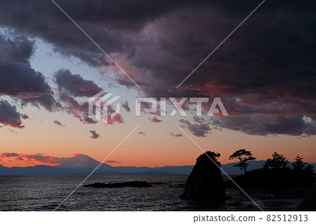 在Tateishi公園的日落 82512913