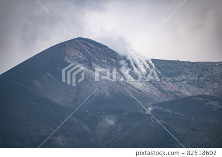 Tokachidake that I saw when I went sightseeing in Hokkaido 82518602