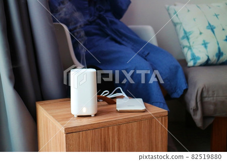 木質桌面Yuu療愈香,一個人的合適的地方 木質桌面Yuu療愈香,一個人的合適的地方 82519880