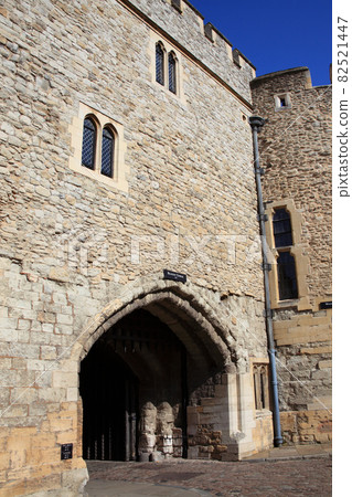 Bloody Tower of the Tower of London 82521447