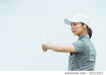 跑步的女人 跑步的女人 82522011
