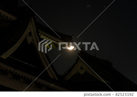 老城堡和上弦月橙 老城堡和上弦月橙 82523192