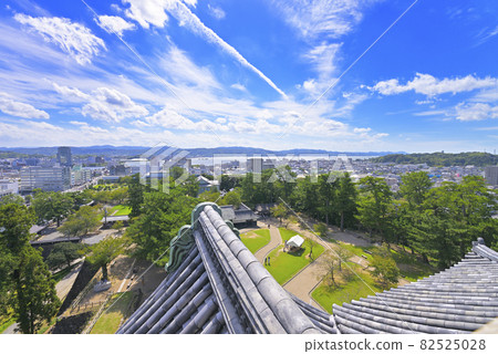 View from the top floor of the castle tower of Matsue Castle (Tonomachi, Matsue City, Shimane Prefecture) 82525028