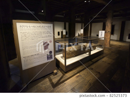 Inside the castle tower of Matsue Castle (Tonomachi, Matsue City, Shimane Prefecture) 82525373