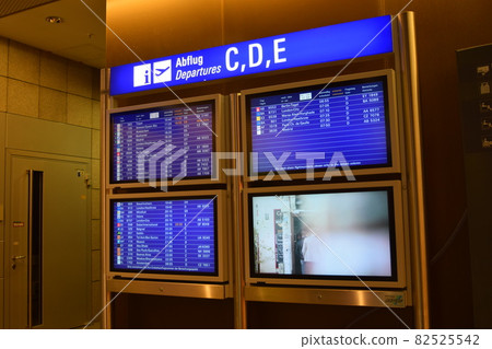 起飛後的飛行板（德國法蘭克福） 82525542