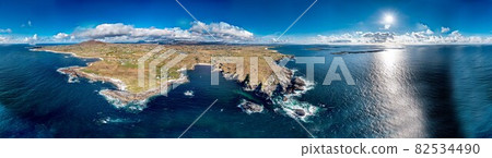 Aerial view of the beautiful coastline of Gweedore - County Donegal, Ireland 82534490