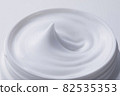 White cream basic cosmetics sizzle close-up 82535353